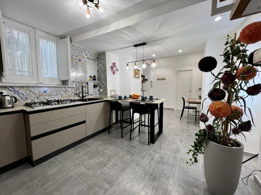 Cortile Marconi Apartment Palermo Kültér fotó